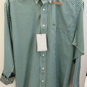 Ariat Wrinkle Free - Green & Blue Button Down Shirt with Gingham Pattern. NWT